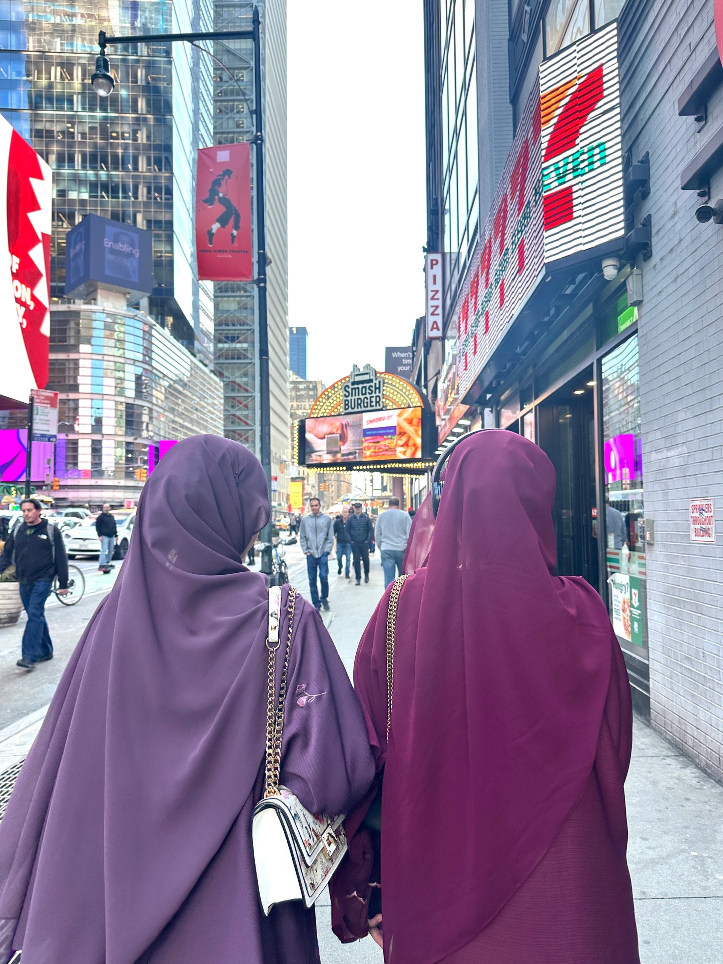 Inara abaya in dark plum