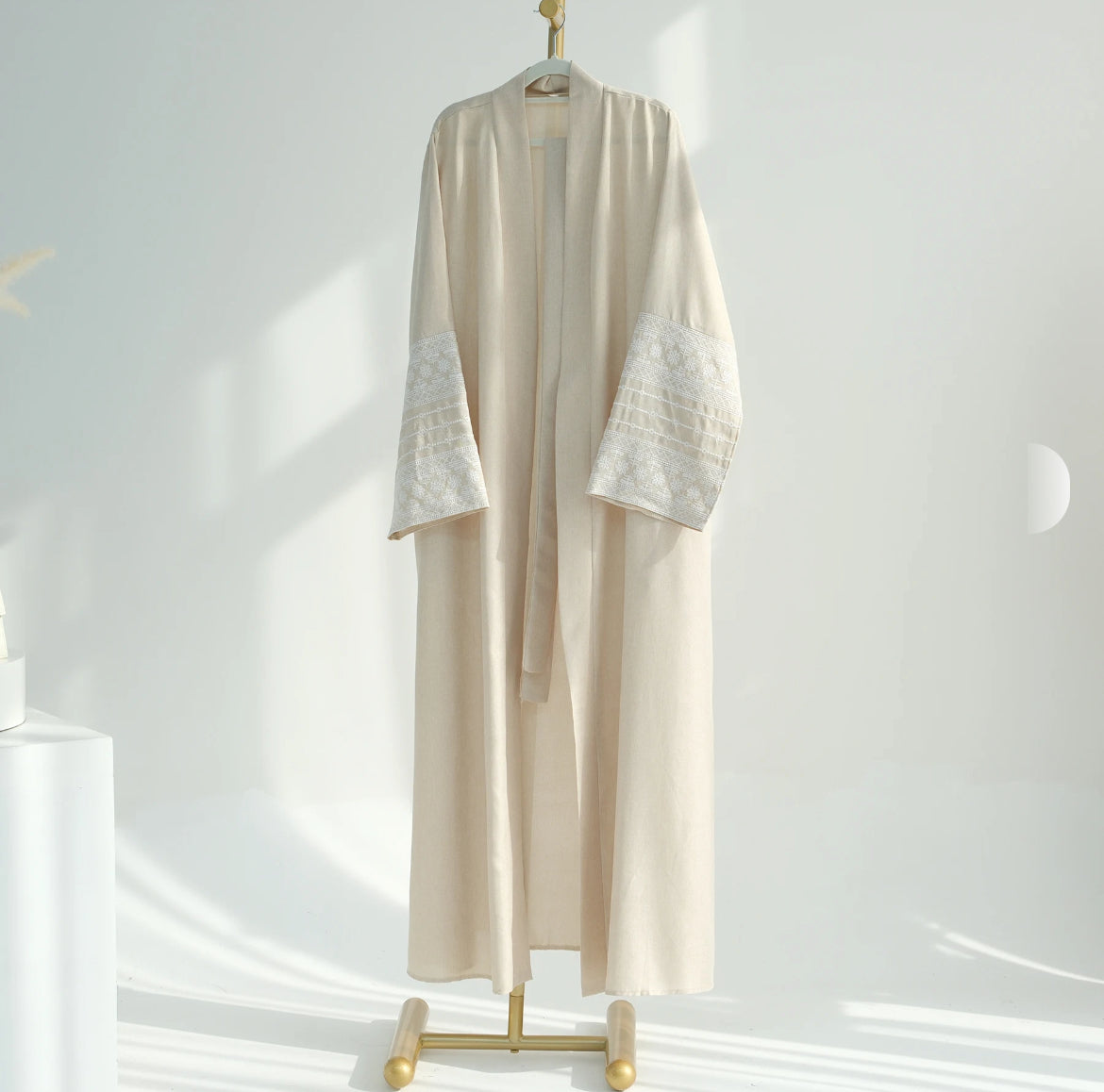 Embroidered sleeves open Abaya