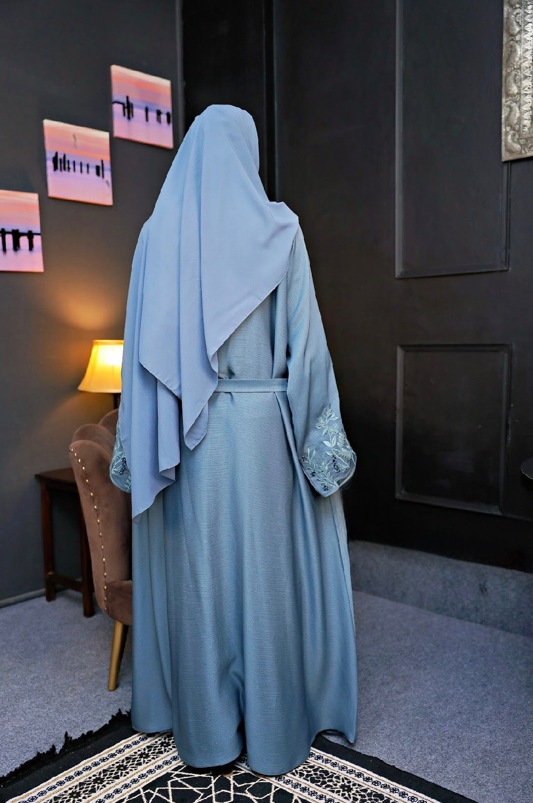 Amira open (closed) Abaya with hijab