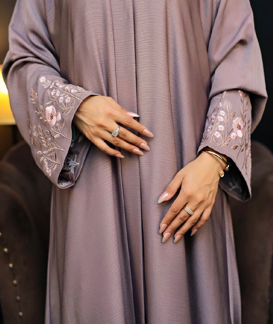 Amira open (closed) Abaya with hijab