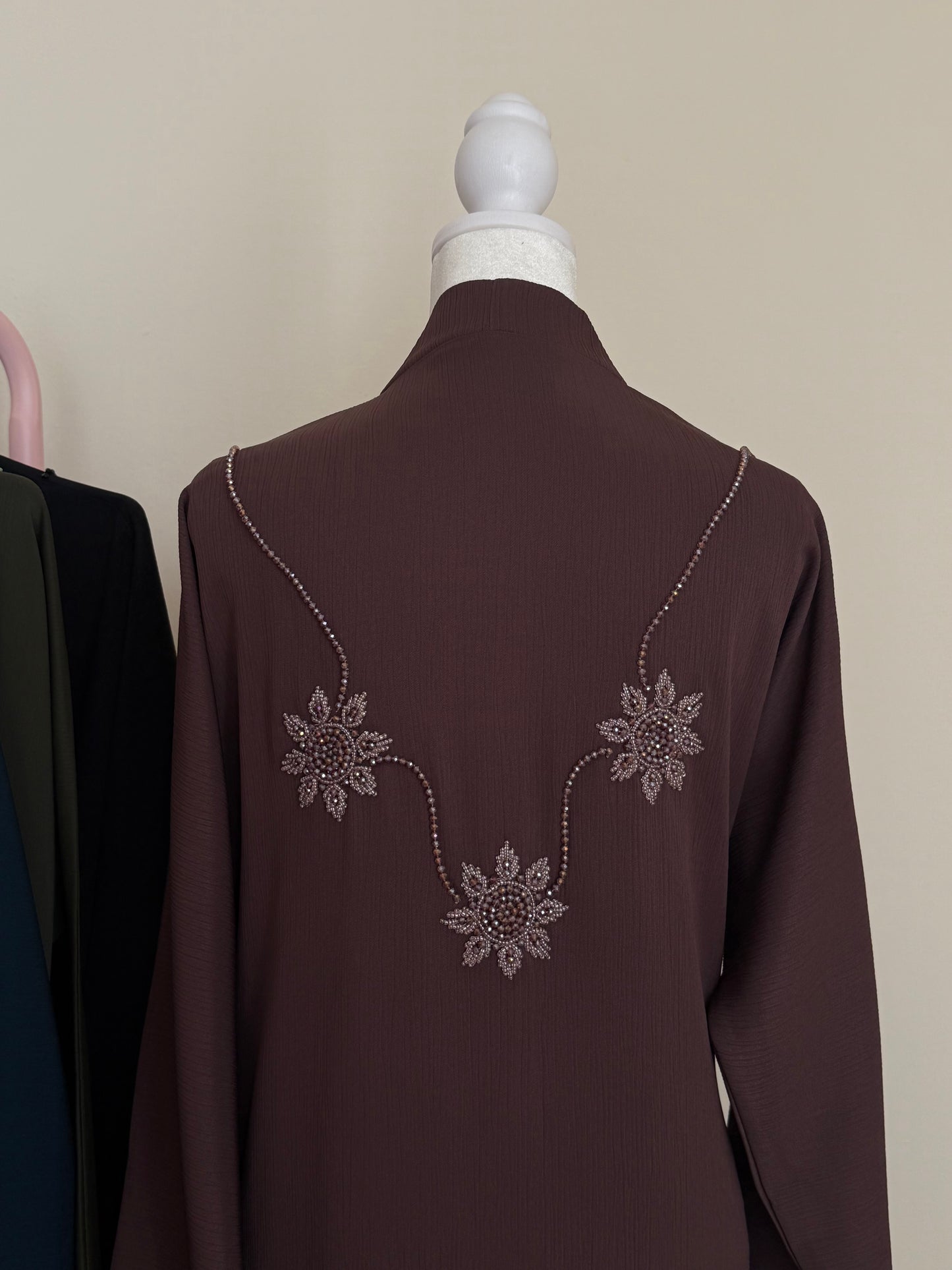 Noor handmade Abaya