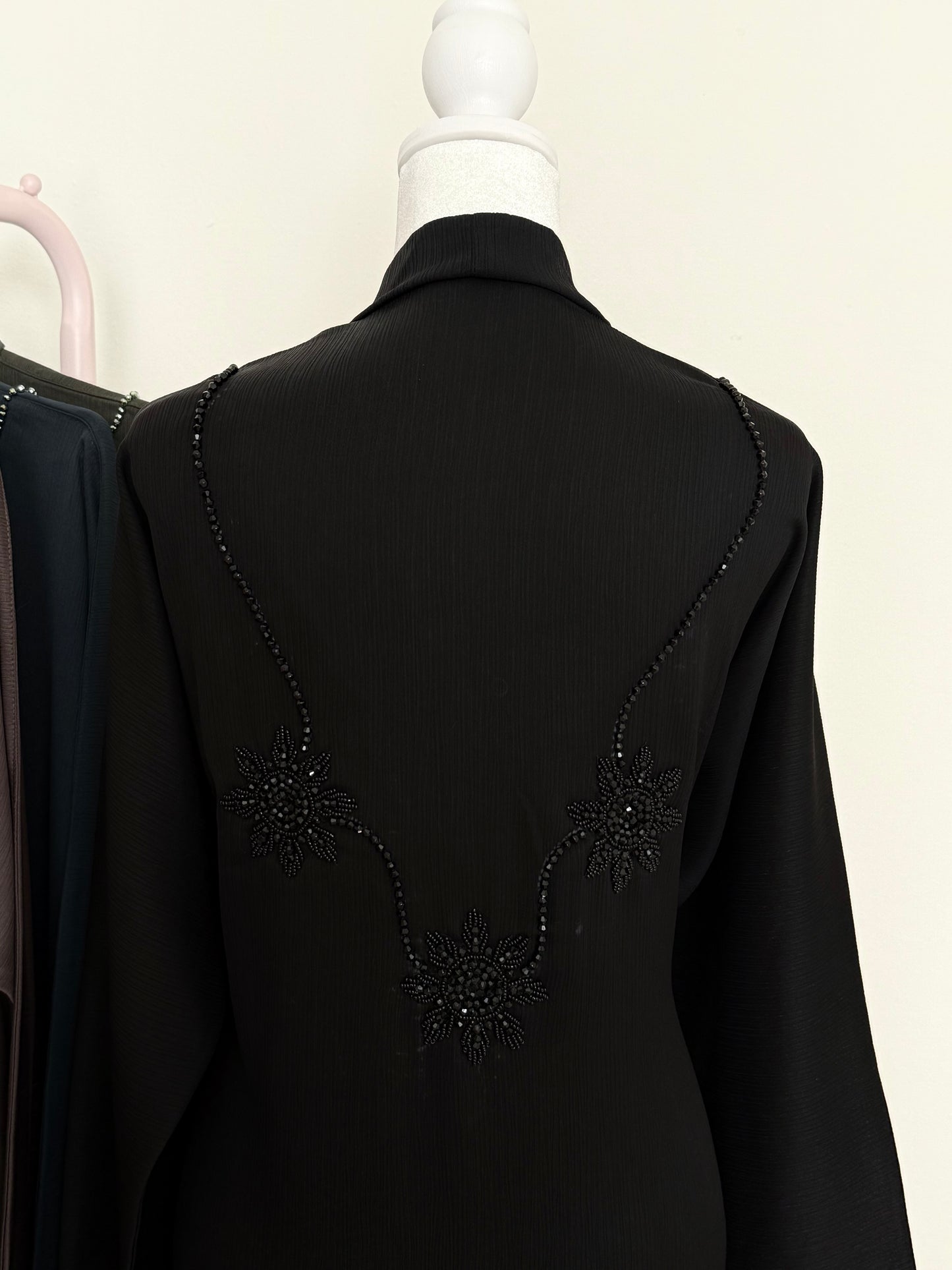 Noor handmade Abaya